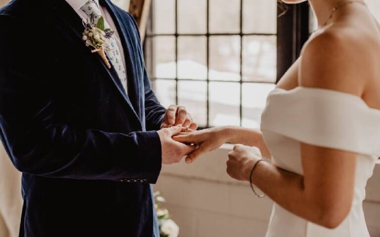 Important Signs Your Marriage Can Be Saved