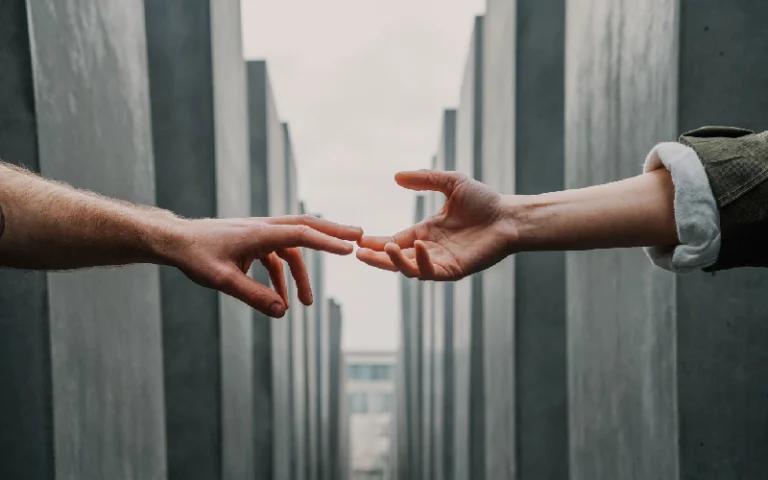 Warning Signs Your Marriage Is in Trouble